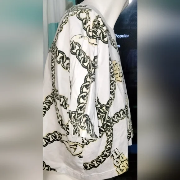 Nike crop top - Picture 2 of 4